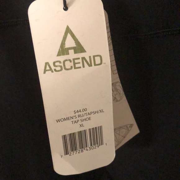 Crop pants never worn - Picture 6 of 9